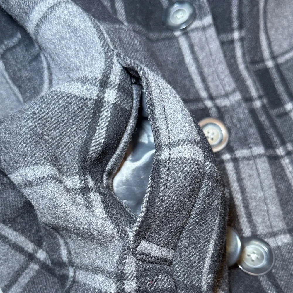 Old Navy Vintage Plaid Wool-Blend Women's Peacoat Medium Gray - Picture 8 of 9